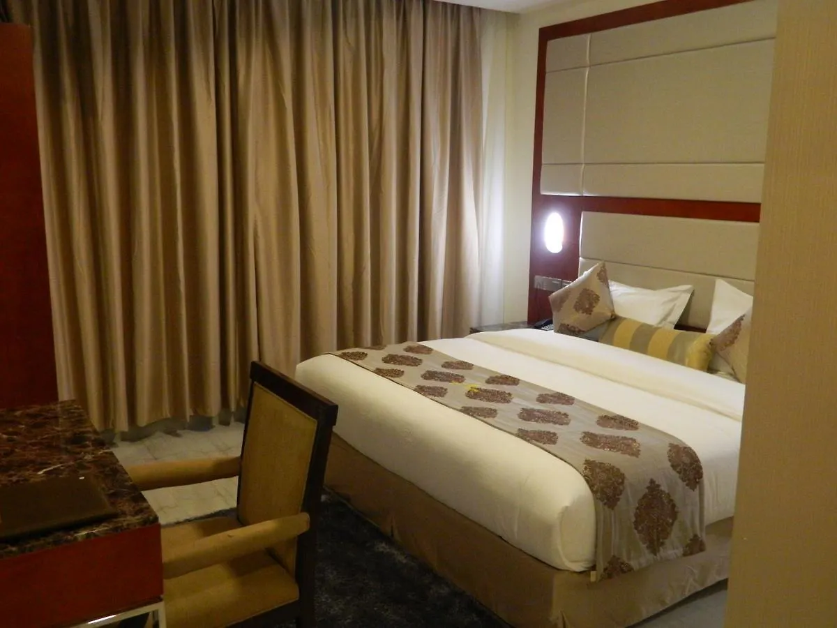 Toot House Jeddah Aparthotel 4*,